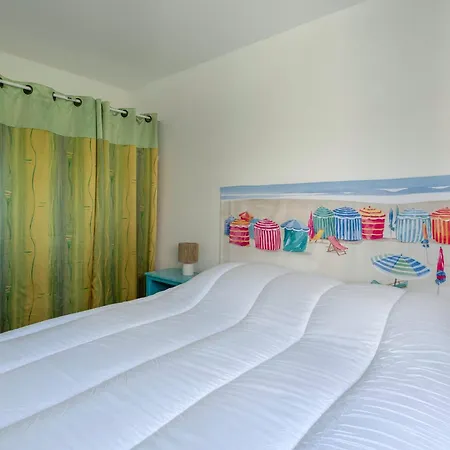 Apartment Avec Jardin A 300m De La Plage, Pour 4 Pornic