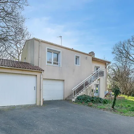 Maison Familiale Pour 10, 300M De La Plage, Jardin