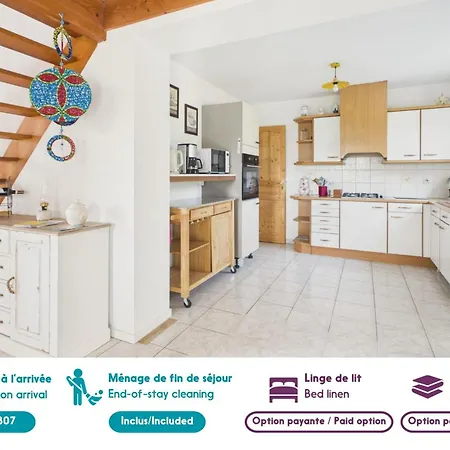 Maison Familiale Pour 10, 300m De La Plage, Jardin Апартаменты *