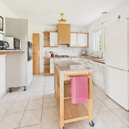Maison Familiale Pour 10, 300m De La Plage, Jardin * Порник