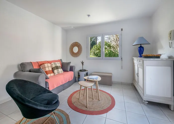 Maison Familiale Pour 10, 300M De La Plage, Jardin Apartment