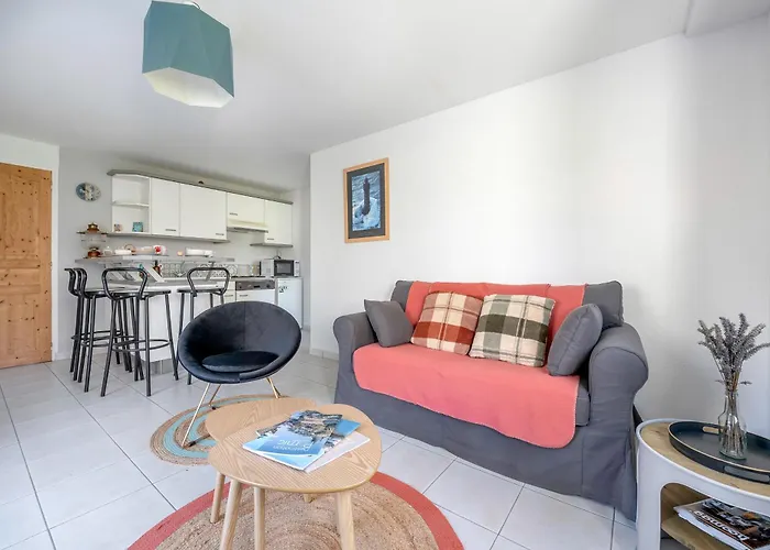 Maison Familiale Pour 10, 300M De La Plage, Jardin * Pornic