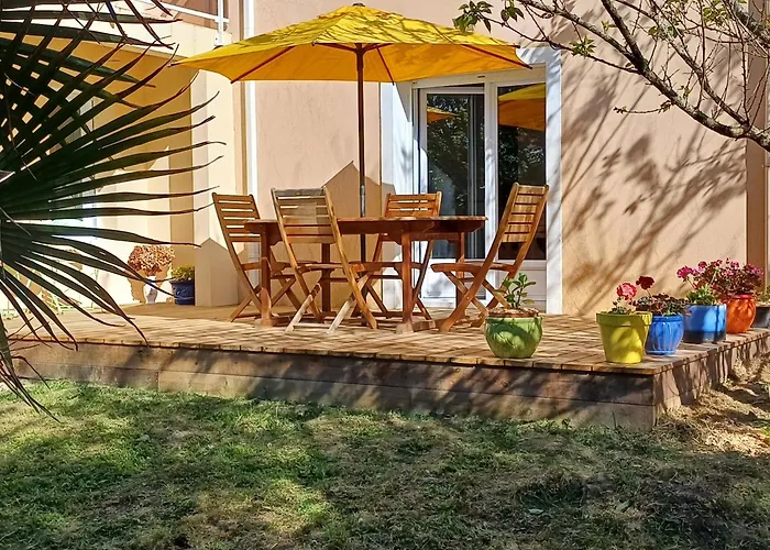 Maison Familiale Pour 10, 300M De La Plage, Jardin Pornic
